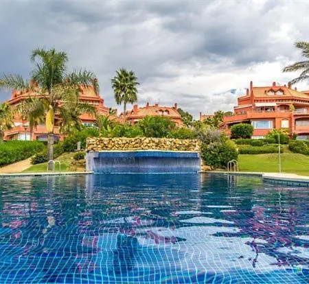 Apartment Beachside In 5 Star Gated Marbella
